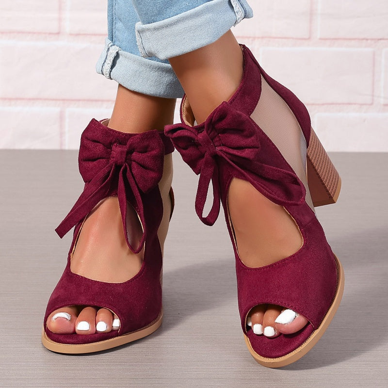 Freya™ |  Sjarmerende pumps med sløyfedetaljer